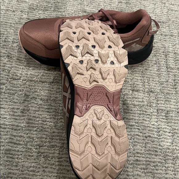 Asics Women's Gel Venture 10 Trail Shoe 8 - Picture 7 of 7